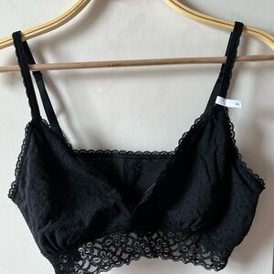 NWT GAPBody Elegant Black Lace Bralette